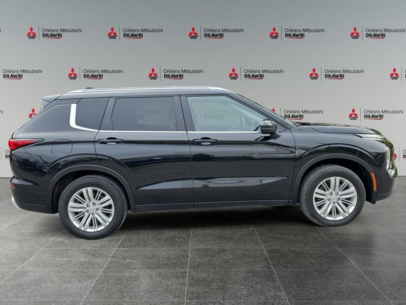 2024 Mitsubishi Outlander SE S-AWC
