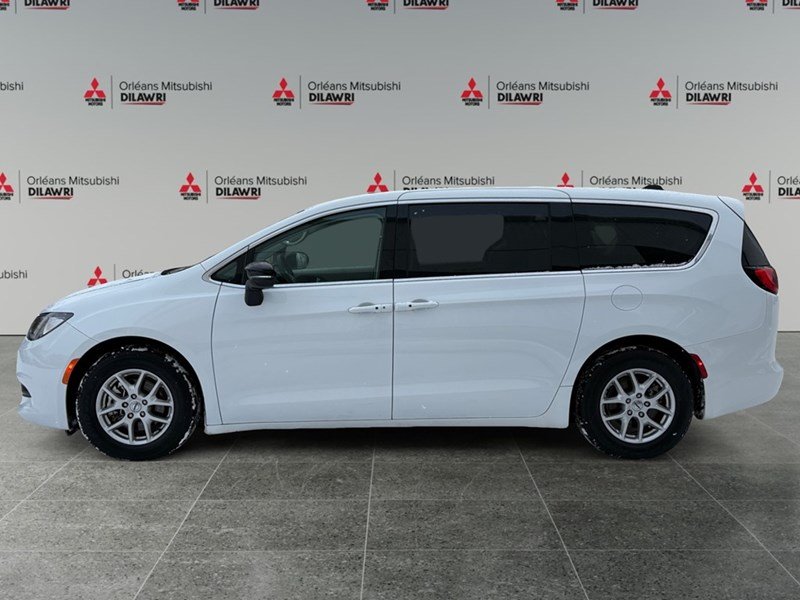 2024 Chrysler Grand Caravan SXT 2WD
