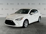 2017 Toyota Yaris Base (M6) image 1