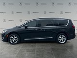 2018 Chrysler Pacifica Touring-L Plus image 2