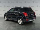 2021 Chevrolet Trax LT image 3