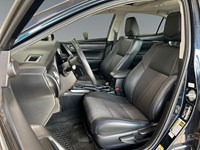 2019 Toyota Corolla SE Upgrade | Low KM's