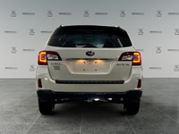 2017 Subaru Outback 2.5i Touring w/Tech | Ultra Low KM’s