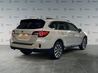 2017 Subaru Outback 2.5i Touring w/Tech | Ultra Low KM’s