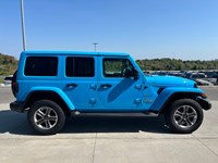 2021 Jeep Wrangler Unlimited Sahara 4x4 | Leather | Nav | Low KM's