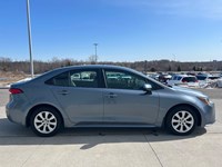 2021 Toyota Corolla LE | Low KM's