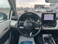 2022 Toyota Corolla LE Upgrade | Low KM's