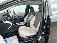 2022 Toyota Corolla LE Upgrade | Low KM's