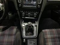 2017 Volkswagen Golf GTI Autobahn | 6-Speed | Ultra Low KM's