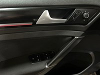 2017 Volkswagen Golf GTI Autobahn | 6-Speed | Ultra Low KM's