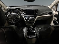2022 Chrysler Pacifica Hybrid Touring L | Local Trade IN