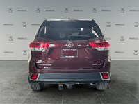 2019 Toyota Highlander AWD XLE | 8-PASS