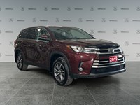 2019 Toyota Highlander AWD XLE | 8-PASS