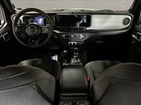 2025 Jeep Wrangler Willys 2 Door 4x4