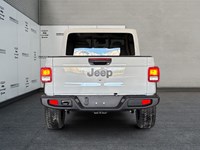 2026 Jeep Gladiator NightHawk 4x4