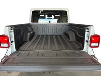 2026 Jeep Gladiator NightHawk 4x4