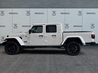 2026 Jeep Gladiator NightHawk 4x4