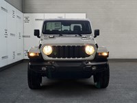 2026 Jeep Gladiator NightHawk 4x4