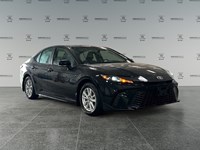 2025 Toyota Camry SE Hybrid | Like NEW