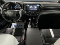 2025 Toyota Camry SE Hybrid | Like NEW