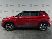 2022 Hyundai Venue Essential IVT w/Two-Tone | Ultra Low KM's