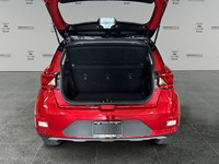 2022 Hyundai Venue Essential IVT w/Two-Tone | Ultra Low KM's