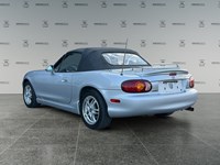 2000 Mazda MX-5 Miata Coupe Convertible Auto