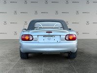 2000 Mazda MX-5 Miata Coupe Convertible Auto