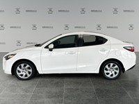 2017 Toyota Yaris 5-Speed | Ultra Low KM's