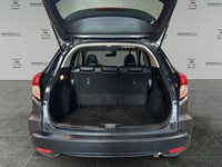 2017 Honda HR-V AWD EX-L w/Navi | Ultra Low KM's