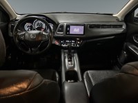 2017 Honda HR-V AWD EX-L w/Navi | Ultra Low KM's
