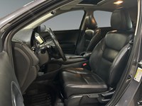 2017 Honda HR-V AWD EX-L w/Navi | Ultra Low KM's