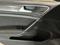 2018 Volkswagen Golf Comfortline | Ultra Low KM's