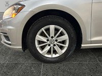 2018 Volkswagen Golf Comfortline | Ultra Low KM's