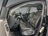 2017 Volkswagen Golf 1.8 TSI Highline | Ultra Low KM's