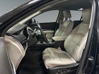 2023 Cadillac XT4 AWD Luxury