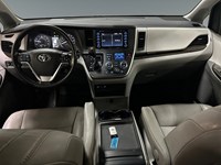 2020 Toyota Sienna XLE 7-Passenger AWD