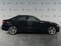 2018 BMW 330 330i xDrive | Low Km's