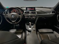 2018 BMW 330 330i xDrive | Low Km's