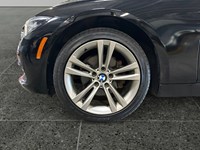 2018 BMW 330 330i xDrive | Low Km's