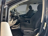 2022 Chrysler Grand Caravan SXT | Low KM's