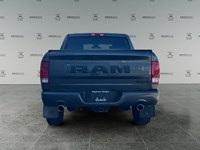 2021 RAM 1500 Classic Express 4x4 Crew V8 Hemi | Low KM’s