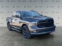 2021 RAM 1500 Classic Express 4x4 Crew V8 Hemi | Low KM’s
