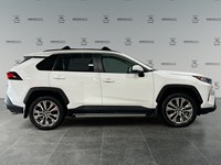 2020 Toyota RAV4 XLE  Premium AWD