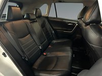 2020 Toyota RAV4 XLE  Premium AWD