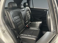 2019 Volkswagen Tiguan Highline R-Line 4MOTION | Ultra Ultra Low KM's