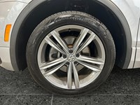 2019 Volkswagen Tiguan Highline R-Line 4MOTION | Ultra Ultra Low KM's