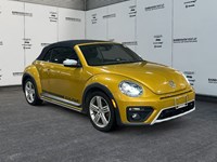 2017 Volkswagen Beetle Coupe Convertible Dune | Low KM’s