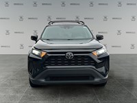 2021 Toyota RAV4 LE AWD | Ultra Low KM's