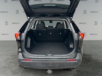 2021 Toyota RAV4 LE AWD | Ultra Low KM's